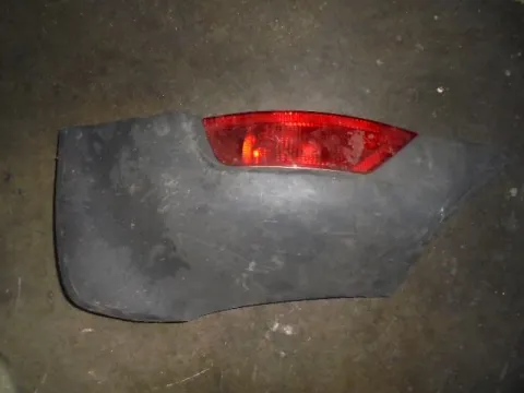 Φανάρι Πίσω Αριστερό Ομίχλης για FORD KUGA (2008 - 2012) Φανάρι Πίσω Αριστερό Ομίχλης για FORD KUGA (2008 - 2012)