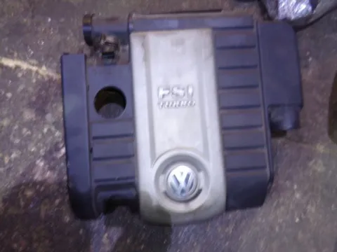 Ψευτοκάπακο Κάλυμμα Κινητήρα για VW GOLF (2004 - 2008) Mk5 (1K1) FSI *Δ* Ψευτοκάπακο Κάλυμμα Κινητήρα για VW GOLF (2004 - 2008) Mk5 (1K1) FSI *Δ*