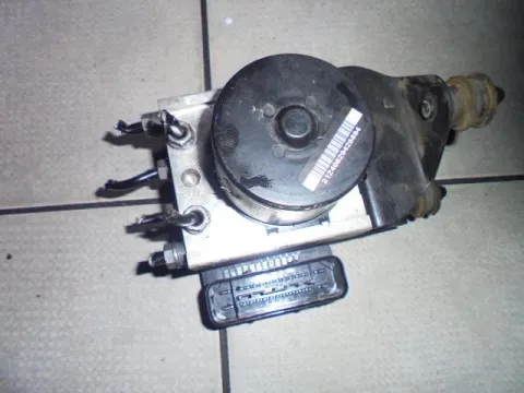 Μονάδα ABS MN116261 για MITSUBISHI LANCER (2004 - 2008) (CS) Μονάδα ABS MN116261 για MITSUBISHI LANCER (2004 - 2008) (CS)