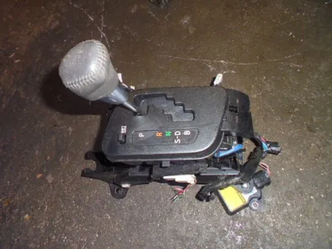 Μοχλός Ταχυτήτων Αυτόματος για TOYOTA IQ (2009 - ) (AJ1) *Δ* Μοχλός Ταχυτήτων Αυτόματος για TOYOTA IQ (2009 - ) (AJ1) *Δ*