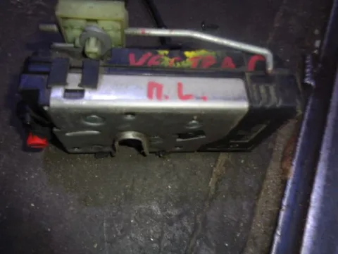 Ηλεκτρομαγνητική Κλειδαριά Πίσω Αριστερή 5pin για OPEL VECTRA (2002 - 2005) C , (2005 - 2008) C Ηλεκτρομαγνητική Κλειδαριά Πίσω Αριστερή 5pin για OPEL VECTRA (2002 - 2005) C , (2005 - 2008) C