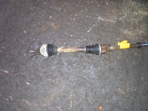Ημιαξόνιο Εμπρός Δεξί Με ABS για CITROEN XSARA (2000 - 2003) Ημιαξόνιο Εμπρός Δεξί Με ABS για CITROEN XSARA (2000 - 2003)
