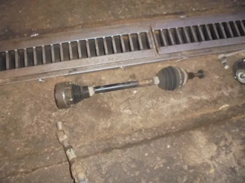 Ημιαξόνιο Εμπρός Αριστερό για SKODA OCTAVIA (2004 - 2008) 5 (1Z3-5) 1600 (BLF) Petrol 115 FSI Ημιαξόνιο Εμπρός Αριστερό για SKODA OCTAVIA (2004 - 2008) 5 (1Z3-5) 1600 (BLF) Petrol 115 FSI