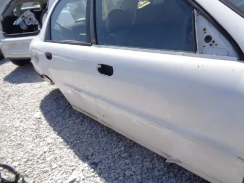 Τροπέτο Αμάξι Χ. Μηχανή Χ. Σασμάν Με Άξονα Πίσω Ταμπούρα και Ζαντολάστιχα 175/70/13 για CHEVROLET - DAEWOO LANOS (1997 - 2000) (T100) Sedan - 4dr *ΔΒ* -  Τροπέτο Αμάξι Χ. Μηχανή Χ. Σασμάν Με Άξονα Πίσω Ταμπούρα και Ζαντολάστιχα 175/70/13 για CHEVROLET - DAEWOO LANOS (1997 - 2000) (T100) Sedan - 4dr *ΔΒ* -