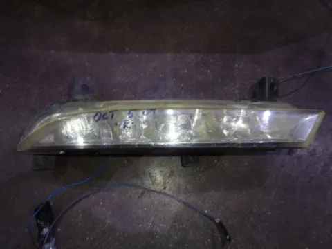 Φώς Ημέρας Εμπρός Αριστερός για SKODA OCTAVIA (2008 - 2013) 5 (1Z3-5) Φώς Ημέρας Εμπρός Αριστερός για SKODA OCTAVIA (2008 - 2013) 5 (1Z3-5)