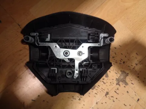 Αερόσακος Εμπρός Οδηγού χωρίς Τιμόνι για PEUGEOT 206 (2002 - 2009) -  Αερόσακος Εμπρός Οδηγού χωρίς Τιμόνι για PEUGEOT 206 (2002 - 2009) -