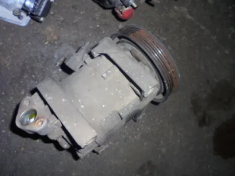 Συμπιεστής A-C (Κομπρέσορας) για NISSAN ALMERA (2000 - 2002) (N16) Συμπιεστής A-C (Κομπρέσορας) για NISSAN ALMERA (2000 - 2002) (N16)