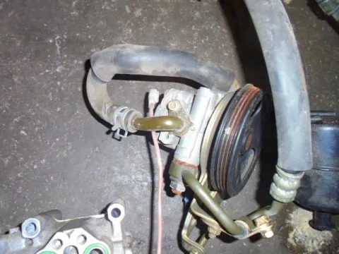 Αντλία Υδραυλικού Τιμονιού για MAZDA MX5 (1999 - 2005) (NB) Αντλία Υδραυλικού Τιμονιού για MAZDA MX5 (1999 - 2005) (NB)