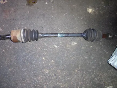 Ημιαξόνιο Εμπρός Αριστερό για HYUNDAI GETZ (2002 - 2005) (TB) 1100 G4HD petrol 63 Ημιαξόνιο Εμπρός Αριστερό για HYUNDAI GETZ (2002 - 2005) (TB) 1100 G4HD petrol 63