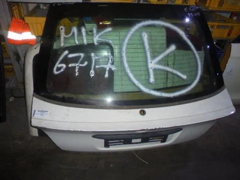Πορτ-Μπαγκάζ για BMW 3 Series (1999 - 2003) (E46) *Γ* Πορτ-Μπαγκάζ για BMW 3 Series (1999 - 2003) (E46) *Γ*