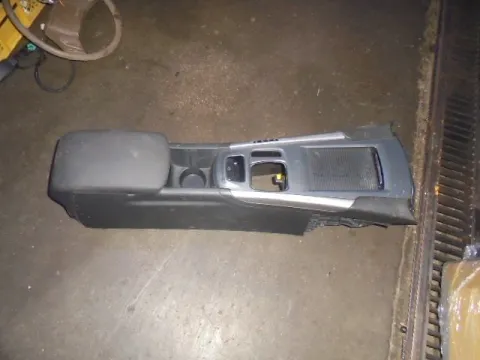 Υποβραχιόνιο(Τεμπέλης) για CITROEN C4 (2012- ) ( ) *Γ* Υποβραχιόνιο(Τεμπέλης) για CITROEN C4 (2012- ) ( ) *Γ*