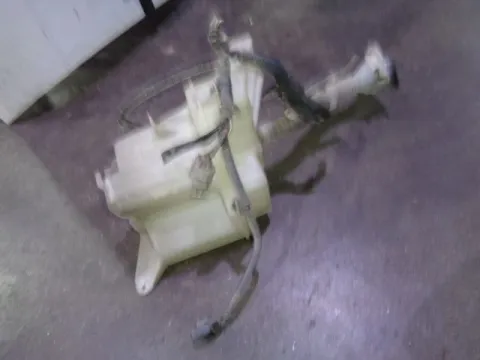 Δοχείο Υαλοκαθαριστήρων Με Μοτέρ για TOYOTA RAV-4 (2006 - 2009) (XA30) , (2009 - 2011) (XA30) Δοχείο Υαλοκαθαριστήρων Με Μοτέρ για TOYOTA RAV-4 (2006 - 2009) (XA30) , (2009 - 2011) (XA30)