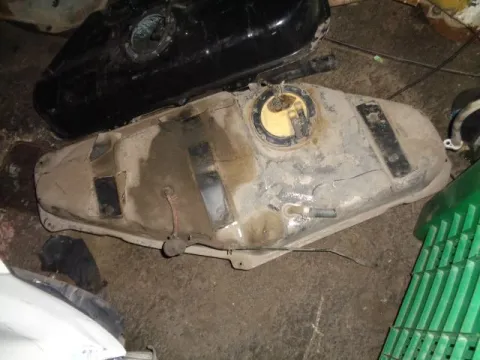 Δεξαμενή Καυσίμου (Ρεζερβουάρ) για NISSAN SERENA (1997 - 2001) (C23) *Δ* Δεξαμενή Καυσίμου (Ρεζερβουάρ) για NISSAN SERENA (1997 - 2001) (C23) *Δ*