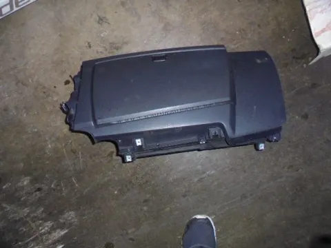 Ντουλαπάκι για BMW 1 Series (2004 - 2007) (E87) *Γ* Ντουλαπάκι για BMW 1 Series (2004 - 2007) (E87) *Γ*