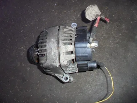 Δυναμό - Εναλλάκτης 46823547 Valeo για FIAT IDEA (2004 - 2007) 1300 (188A9.000) Diesel 70 JTD Δυναμό - Εναλλάκτης 46823547 Valeo για FIAT IDEA (2004 - 2007) 1300 (188A9.000) Diesel 70 JTD