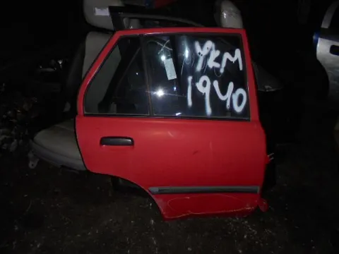 Πόρτα Πίσω Δεξιά (ΛΙΓΟ ΧΤΥΠΗΜΕΝΗ) για TOYOTA STARLET (1990 - 1995) (EP80-2) *Α* Πόρτα Πίσω Δεξιά (ΛΙΓΟ ΧΤΥΠΗΜΕΝΗ) για TOYOTA STARLET (1990 - 1995) (EP80-2) *Α*