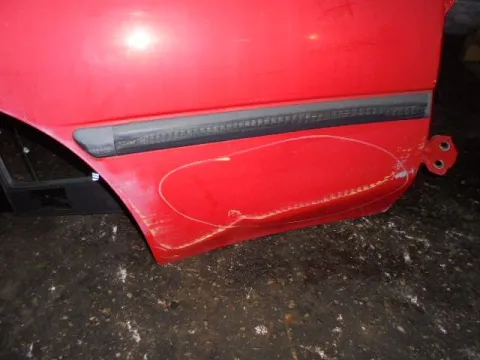 Πόρτα Πίσω Δεξιά (ΛΙΓΟ ΧΤΥΠΗΜΕΝΗ) για TOYOTA STARLET (1990 - 1995) (EP80-2) *Α* -  Πόρτα Πίσω Δεξιά (ΛΙΓΟ ΧΤΥΠΗΜΕΝΗ) για TOYOTA STARLET (1990 - 1995) (EP80-2) *Α* -
