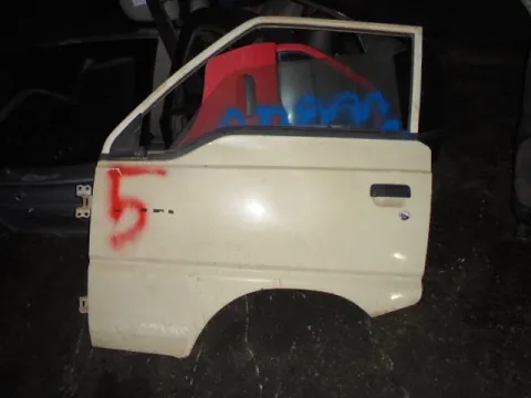 Πόρτα Αριστερή Δίπορτη για MITSUBISHI L300 (1987 -) (P) *Α* Πόρτα Αριστερή Δίπορτη για MITSUBISHI L300 (1987 -) (P) *Α*