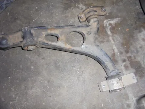 Ψαλίδι Εμπρός Αριστερό για ALFA ROMEO 156 (1997 - 2003) (932) ΠΑΛΕΤΑ 2 *223413* Ψαλίδι Εμπρός Αριστερό για ALFA ROMEO 156 (1997 - 2003) (932) ΠΑΛΕΤΑ 2 *223413*