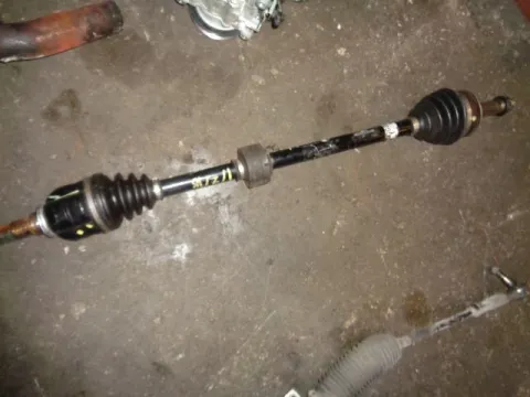 Ημιαξόνιο Εμπρός Δεξί για TOYOTA YARIS (2012 - 2014) ( ) 1400 Diesel D4-D 90hp (1ND) Ημιαξόνιο Εμπρός Δεξί για TOYOTA YARIS (2012 - 2014) ( ) 1400 Diesel D4-D 90hp (1ND)
