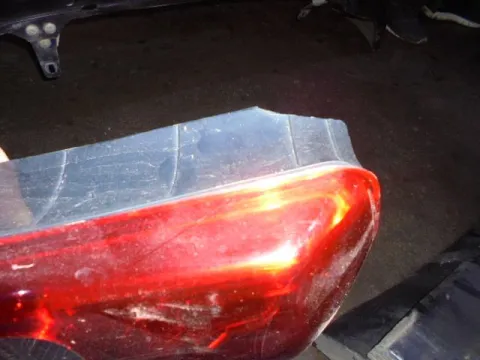 Φανάρι Πίσω Δεξί (ΜΕ ΣΠΑΣΜΕΝΗ ΒΑΣΗ) για DAIHATSU TERIOS (2006 - 2009) (J200) - 