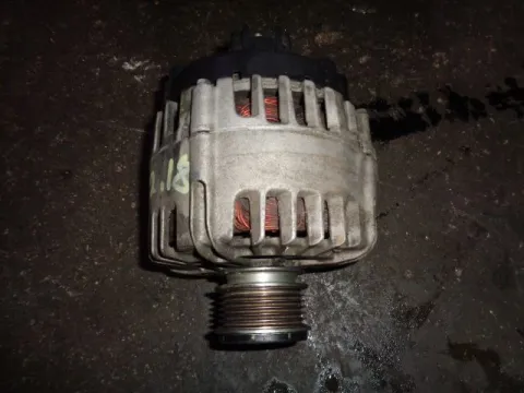 Δυναμό - Εναλλάκτης 03L903023F για VW GOLF (2009 - 2013) Mk6 (5K1) Δυναμό - Εναλλάκτης 03L903023F για VW GOLF (2009 - 2013) Mk6 (5K1)