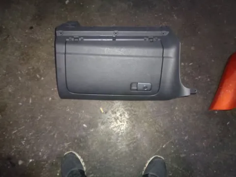 Ντουλαπάκι για VW GOLF (2004 - 2008) Mk5 (1K1) *Γ* Ντουλαπάκι για VW GOLF (2004 - 2008) Mk5 (1K1) *Γ*