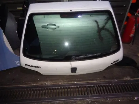 Πορτ-Μπαγκάζ Οχι Πολύ Καθαρό για PEUGEOT 106 (1996 - 2003) *ΔΒ* Πορτ-Μπαγκάζ Οχι Πολύ Καθαρό για PEUGEOT 106 (1996 - 2003) *ΔΒ*