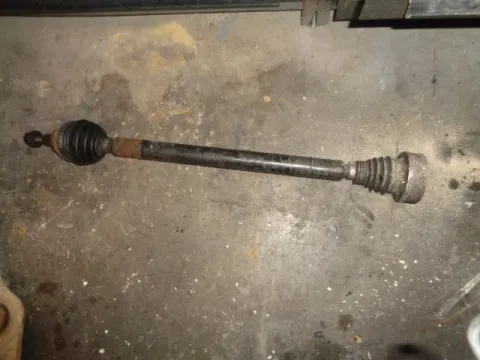 Ημιαξόνιο Εμπρός Δεξί για VW GOLF (2004 - 2008) Mk5 (1K1) 1600 (BLF) Petrol 115 FSI Ημιαξόνιο Εμπρός Δεξί για VW GOLF (2004 - 2008) Mk5 (1K1) 1600 (BLF) Petrol 115 FSI
