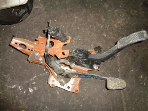 Σετ Πεταλιέρα για FORD FIESTA (2008 - 2012) Mk6 (JA8) *Δ* Σετ Πεταλιέρα για FORD FIESTA (2008 - 2012) Mk6 (JA8) *Δ*