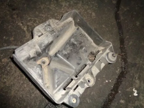 Βάση Μπαταρίας για SKODA FABIA (2011 - 2014) ( ) *Δ* Βάση Μπαταρίας για SKODA FABIA (2011 - 2014) ( ) *Δ*