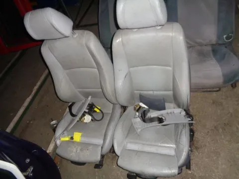 Καθίσματα Σετ Εμπρός Με Αερόσακους για BMW 1 Series (2004 - 2007) (E87) Ηatchback - 5dr *Α* Καθίσματα Σετ Εμπρός Με Αερόσακους για BMW 1 Series (2004 - 2007) (E87) Ηatchback - 5dr *Α*