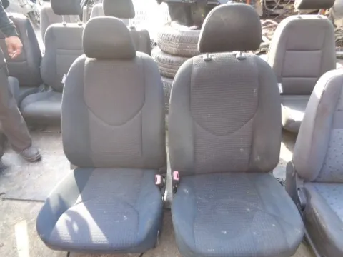 Καθίσματα Σετ Εμπρός Με Αερόσακους για TOYOTA RAV-4 (2006 - 2009) (XA30) *Α* Καθίσματα Σετ Εμπρός Με Αερόσακους για TOYOTA RAV-4 (2006 - 2009) (XA30) *Α*