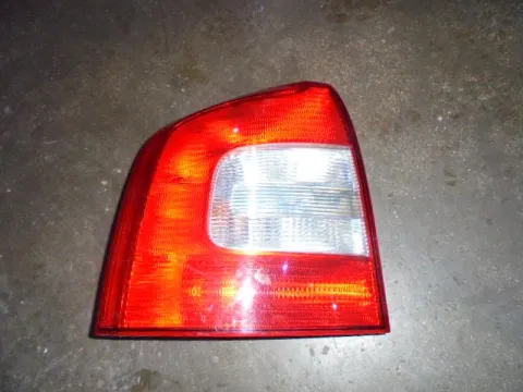 Φανάρι Πίσω Αριστερό για SKODA OCTAVIA (2008 - 2013) 5 (1Z3-5) S-Wagon - 5dr Φανάρι Πίσω Αριστερό για SKODA OCTAVIA (2008 - 2013) 5 (1Z3-5) S-Wagon - 5dr