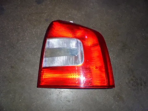 Φανάρι Πίσω Δεξί για SKODA OCTAVIA (2008 - 2013) 5 (1Z3-5) S-Wagon - 5dr Φανάρι Πίσω Δεξί για SKODA OCTAVIA (2008 - 2013) 5 (1Z3-5) S-Wagon - 5dr