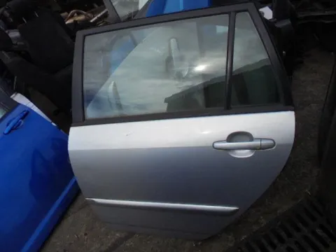 Πόρτα Πίσω Αριστερή Με Ισιες Βίδες για TOYOTA COROLLA (2004 - 2007) (E120) S-Wagon - 5dr Πόρτα Πίσω Αριστερή Με Ισιες Βίδες για TOYOTA COROLLA (2004 - 2007) (E120) S-Wagon - 5dr