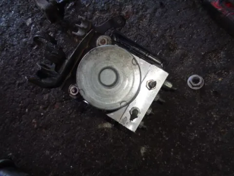 Μονάδα ABS 0265251488 / 445400F050 για TOYOTA VERSO (2009 - ) Μονάδα ABS 0265251488 / 445400F050 για TOYOTA VERSO (2009 - )