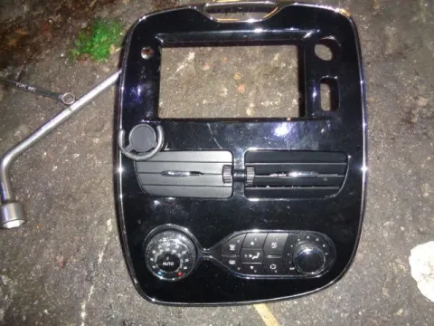 Χειριστήρια Καλοριφέρ Κωδικός 275108796 για RENAULT CLIO (2013 - ) 1500 Diesel dCi 75hp Χειριστήρια Καλοριφέρ Κωδικός 275108796 για RENAULT CLIO (2013 - ) 1500 Diesel dCi 75hp