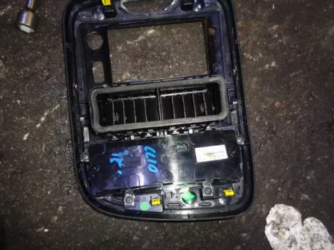 Χειριστήρια Καλοριφέρ Κωδικός 275108796 για RENAULT CLIO (2013 - ) 1500 Diesel dCi 75hp -  Χειριστήρια Καλοριφέρ Κωδικός 275108796 για RENAULT CLIO (2013 - ) 1500 Diesel dCi 75hp -