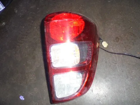 Φανάρι Πίσω Δεξί Ραγισμένο για DAIHATSU TERIOS (2006 - 2009) (J200) Φανάρι Πίσω Δεξί Ραγισμένο για DAIHATSU TERIOS (2006 - 2009) (J200)