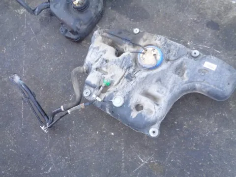 Δεξαμενή Καυσίμου (Ρεζερβουάρ) για TOYOTA COROLLA (2013 - 2016) Diesel *Δ* Δεξαμενή Καυσίμου (Ρεζερβουάρ) για TOYOTA COROLLA (2013 - 2016) Diesel *Δ*