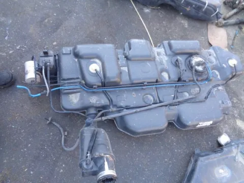 Δεξαμενή Καυσίμου (Ρεζερβουάρ) για VW TRANSPORTER (2003 - 2009) (7H) (T5) *Δ* Δεξαμενή Καυσίμου (Ρεζερβουάρ) για VW TRANSPORTER (2003 - 2009) (7H) (T5) *Δ*