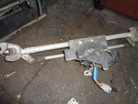 Μοτέρ Κίνησης Εμπρός Υαλοκαθαριστήρων για SUZUKI SWIFT (2006 - 2008) (RS) ΠΑΛΕΤΑ *2* *297426* Μοτέρ Κίνησης Εμπρός Υαλοκαθαριστήρων για SUZUKI SWIFT (2006 - 2008) (RS) ΠΑΛΕΤΑ *2* *297426*