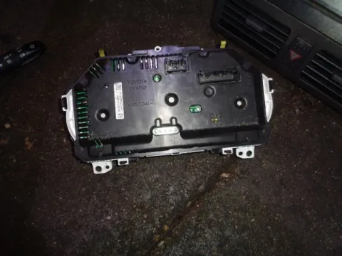 Κοντέρ 8380000280 για TOYOTA YARIS (2015 - 2017) -  Κοντέρ 8380000280 για TOYOTA YARIS (2015 - 2017) -