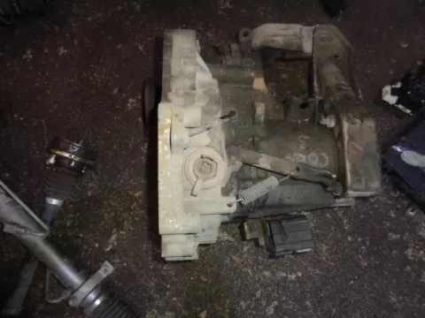 Κιβώτιο Ταχυτήτων (Σασμάν) Χειροκίνητο για VW GOLF (1992 - 1998) Mk3 (1H1) 1400 ((AEX)) Petrol 55 Κιβώτιο Ταχυτήτων (Σασμάν) Χειροκίνητο για VW GOLF (1992 - 1998) Mk3 (1H1) 1400 ((AEX)) Petrol 55
