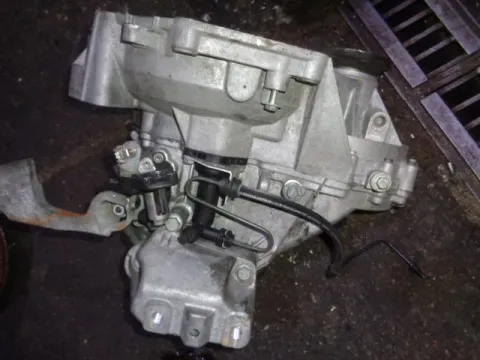 Κιβώτιο Ταχυτήτων (Σασμάν) Χειροκίνητο για VW CADDY (2004 - 2010) (2KA - 2KH) 2000 (BSX) Petrol 109 Κιβώτιο Ταχυτήτων (Σασμάν) Χειροκίνητο για VW CADDY (2004 - 2010) (2KA - 2KH) 2000 (BSX) Petrol 109