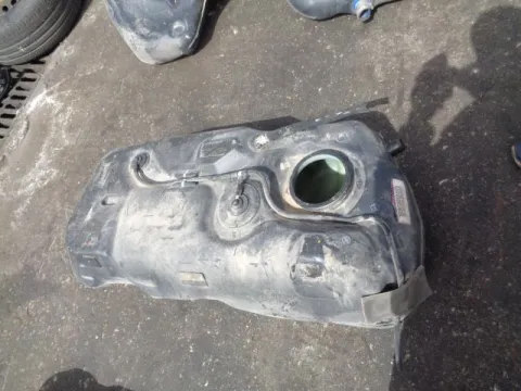 Δεξαμενή Καυσίμου (Ρεζερβουάρ) για FORD MAVERICK (2005 - ) *Δ* Δεξαμενή Καυσίμου (Ρεζερβουάρ) για FORD MAVERICK (2005 - ) *Δ*