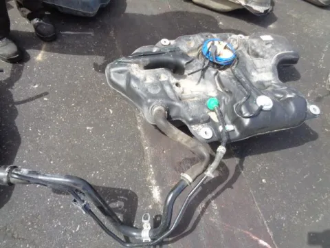 Δεξαμενή Καυσίμου (Ρεζερβουάρ) 7710002880 για TOYOTA AURIS (2009 - 2013) *Δ* Δεξαμενή Καυσίμου (Ρεζερβουάρ) 7710002880 για TOYOTA AURIS (2009 - 2013) *Δ*