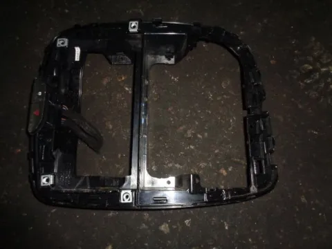 Διακόπτης Αλάρμ με Κονσόλα για RENAULT CLIO (2013 - ) *Δ* Διακόπτης Αλάρμ με Κονσόλα για RENAULT CLIO (2013 - ) *Δ*