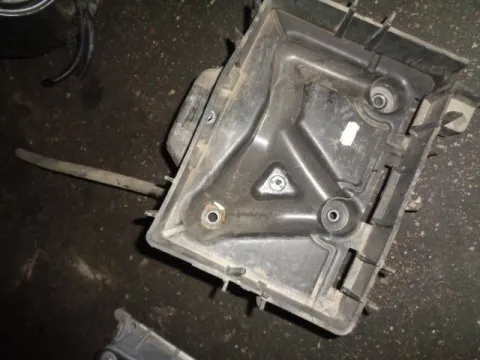 Βάση Μπαταρίας για SEAT IBIZA (2008 - 2013) (6J) *Δ* Βάση Μπαταρίας για SEAT IBIZA (2008 - 2013) (6J) *Δ*